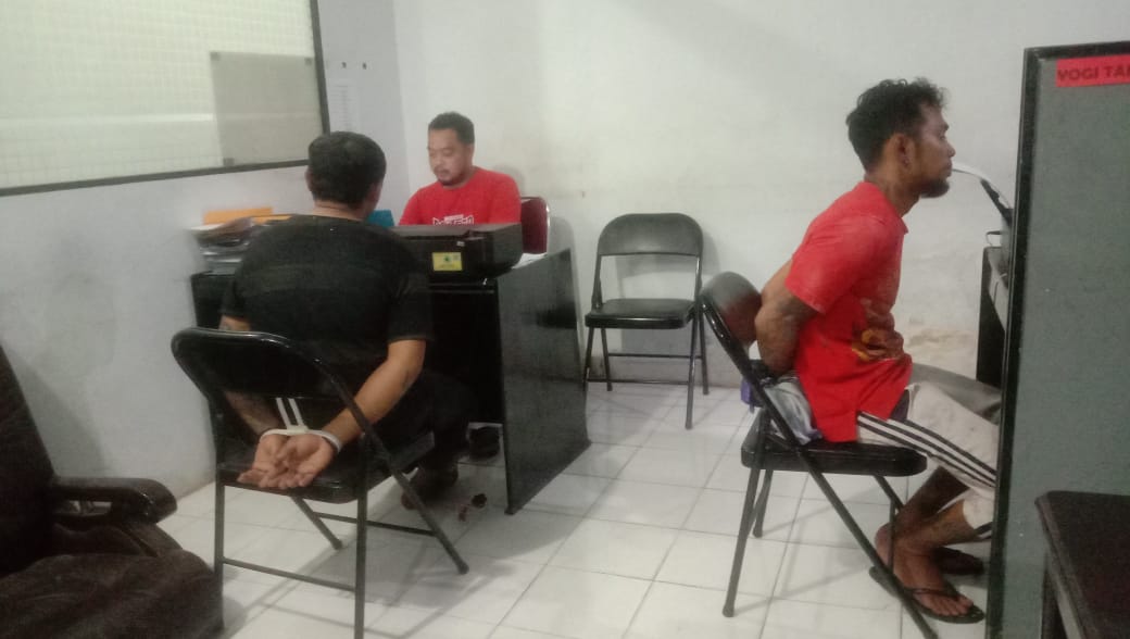 Dua pelaku pembunuhan diperiksa petugas