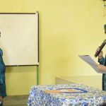 Fory Naway saat mengukuhkan tim Penggearak PKK Kecamatan Biluhu