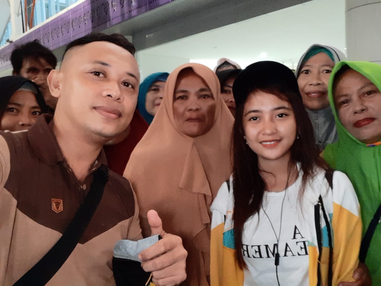 MSG Lepas Wiranti Sampai Ke Bandara 