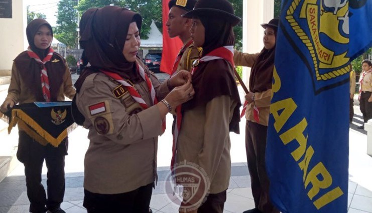Setelah Menempuh Pejalanan Panjang, Peserta Saka Bahari Disambut Ketua Kwarda Pramuka di Rudis Gubernur