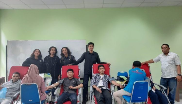 Senat Fakultas Teknik UNG Gelar Donor Dara