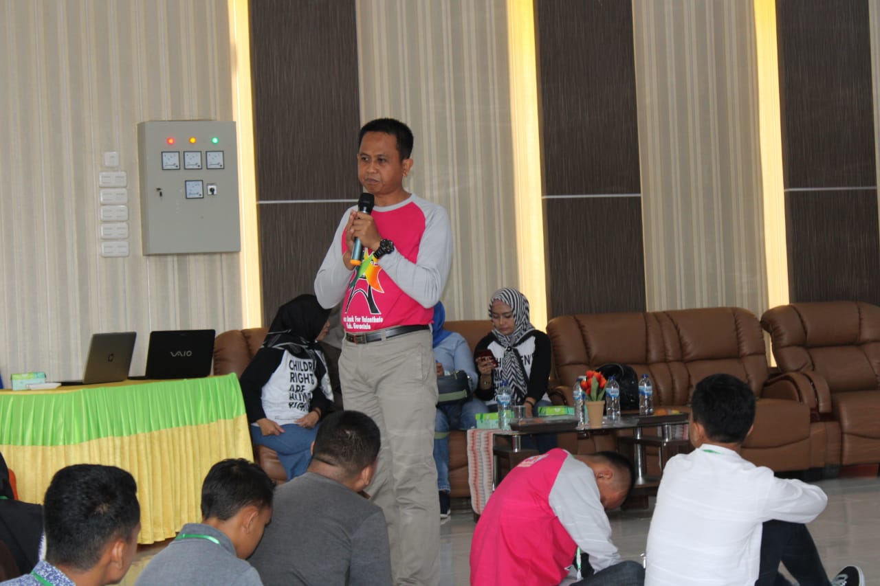Kejari Kabgor Jadi Pemateri Pada  Forum Anak For Hulondalo