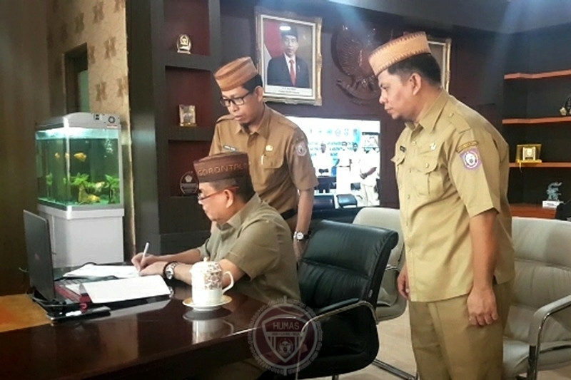 Lewat Video Konferensi Wagub serahkan LKPD Provinsi Gorontalo