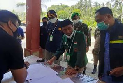 Nelson Pomalingo-Tinjau- Pelabuhan dan perbatasan-dulohupa.id-