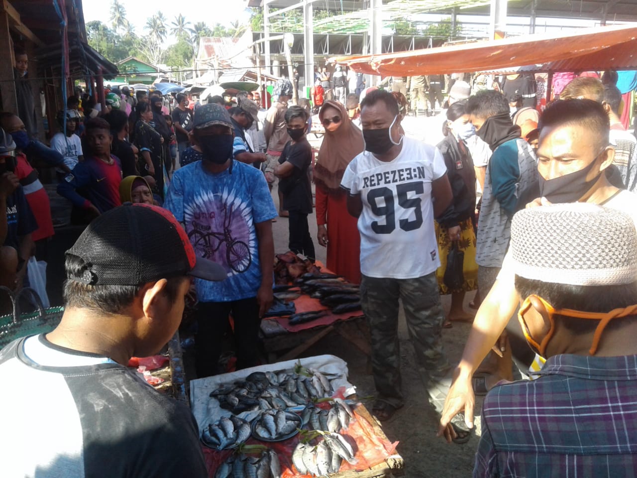 Pedagang Minta Jika Pasar Mingguan Ditutup, Pasar Harian Harus Juga Ditutup