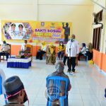 Gubernur Gorontalo, Rusli Habibie, penyerahan bantuan pangan bersubsidi