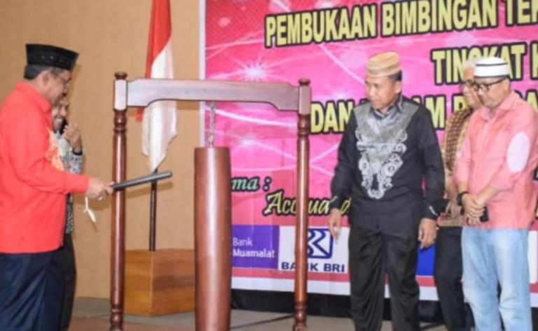 Tingkatkan Kualitas SDM, Pemkab Boalemo Gelar BKAD Awards di Manado