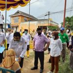 Deprov Gorontalo-santuni-korban-banjir-dulohupa.id-