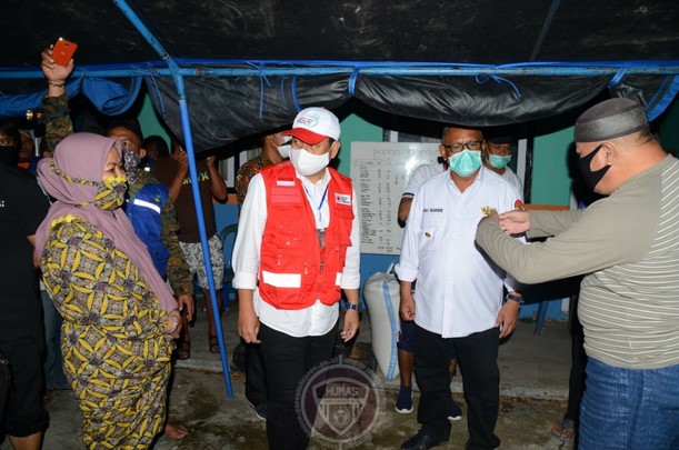 Gubernur Gorontalo Tinjau Banjir Bandang di Bonebol