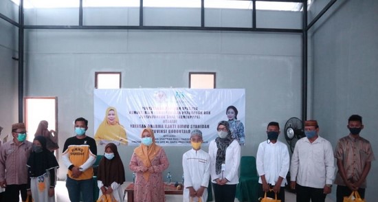Yayasan Ummu Syahidah Dapat 185 Paket Bantuan dari Kementerian PPPA