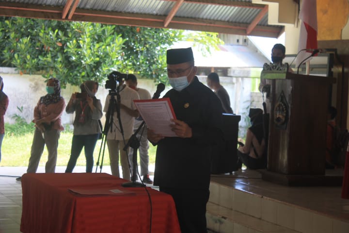 Wakil-Bupati-lantik-44-pejabat-dulohupa.id-