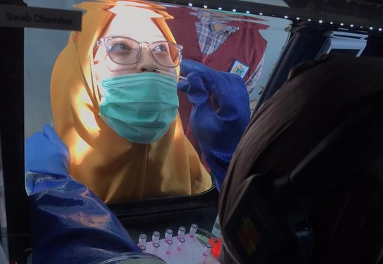 Cegah Penyebaran COVID-19, ASN di Kantor Penghubung Gorontalo-Makassar Jalani Swab Test