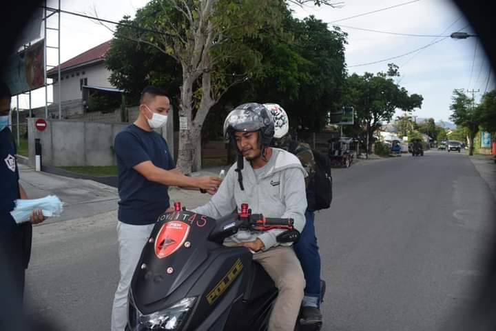 Bintara Polri 25 Zed STP Bagi-Bagi Masker Gratis