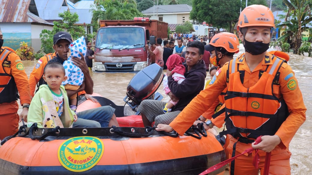 Monano Dihantam Banjir, Puluhan Rumah Terendam Air