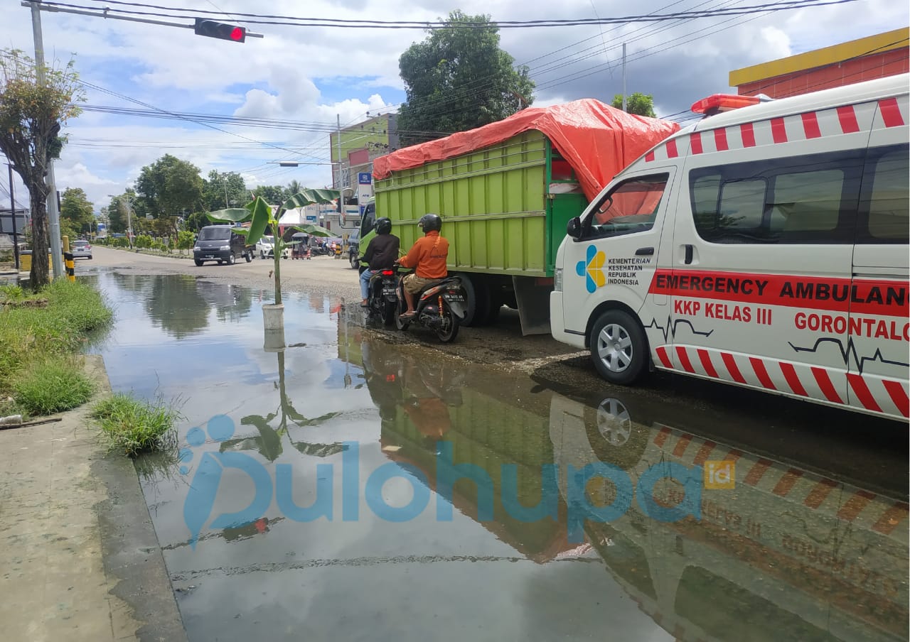 Terkait Genangan Air di Simpang Empat Andalas, PU: Akan Diselesaikan 2021