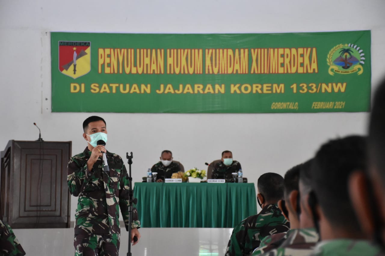 Prajurit Korem 133/NW Menambah Wawasan Mengenai Hukum