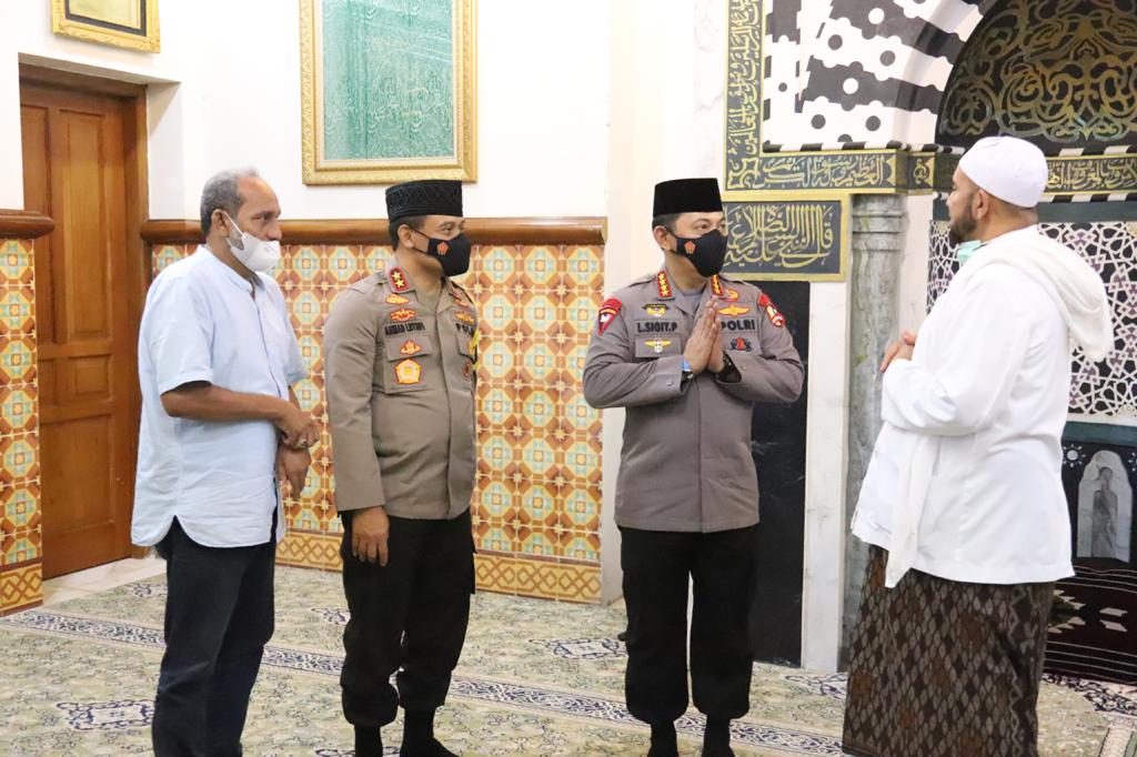 Kapolri Bahas Soal Vaksinasi COVID-19 Bersama Habib Syech