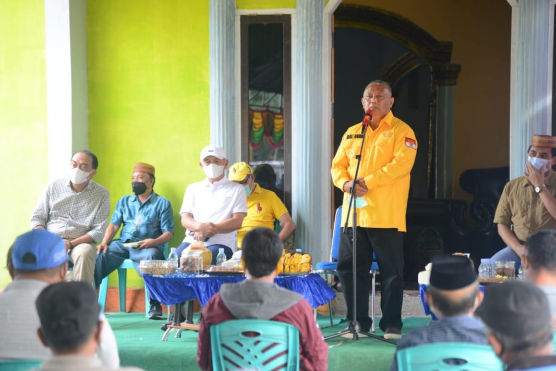 Petani Pohuwato Curhat tentang Pupuk ke Gubernur Gorontalo