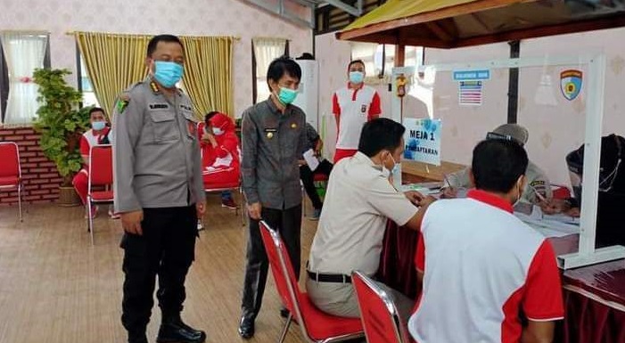 Wakil Bupati Kabgor Tinjau Vaksinasi Covid-19 di Polda Gorontalo