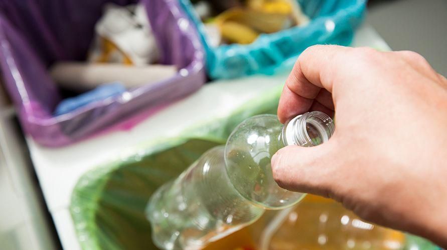 Ayo! Tukar Sampahmu dengan Emas di Bank Sampah Iloheluma