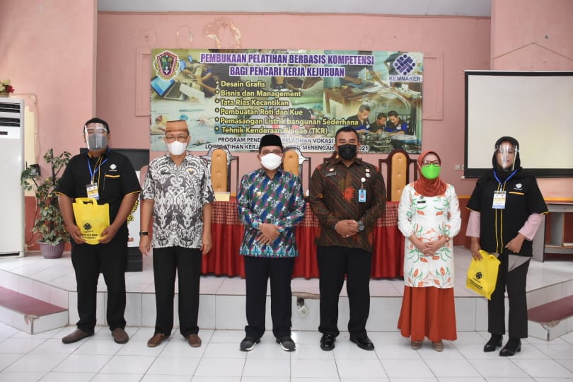 Tingkatkan Kompetensi Masyarakat, Pemkot Gorontalo Gelar Pelatihan Vokasi