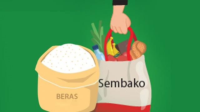 Personel Polsek Kota Timur Bagi-Bagi Bansos kepada Pengemudi Bentor