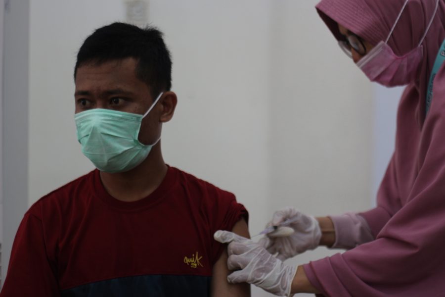 Dapat Bantuan Pangan Usai Vaksinasi, Ini Komentar Pengemudi Ojol