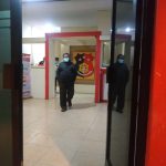 Indra Yasin keluar dari ruangan penyidik Polres Gorontalo Kota/Yusuf Konoli