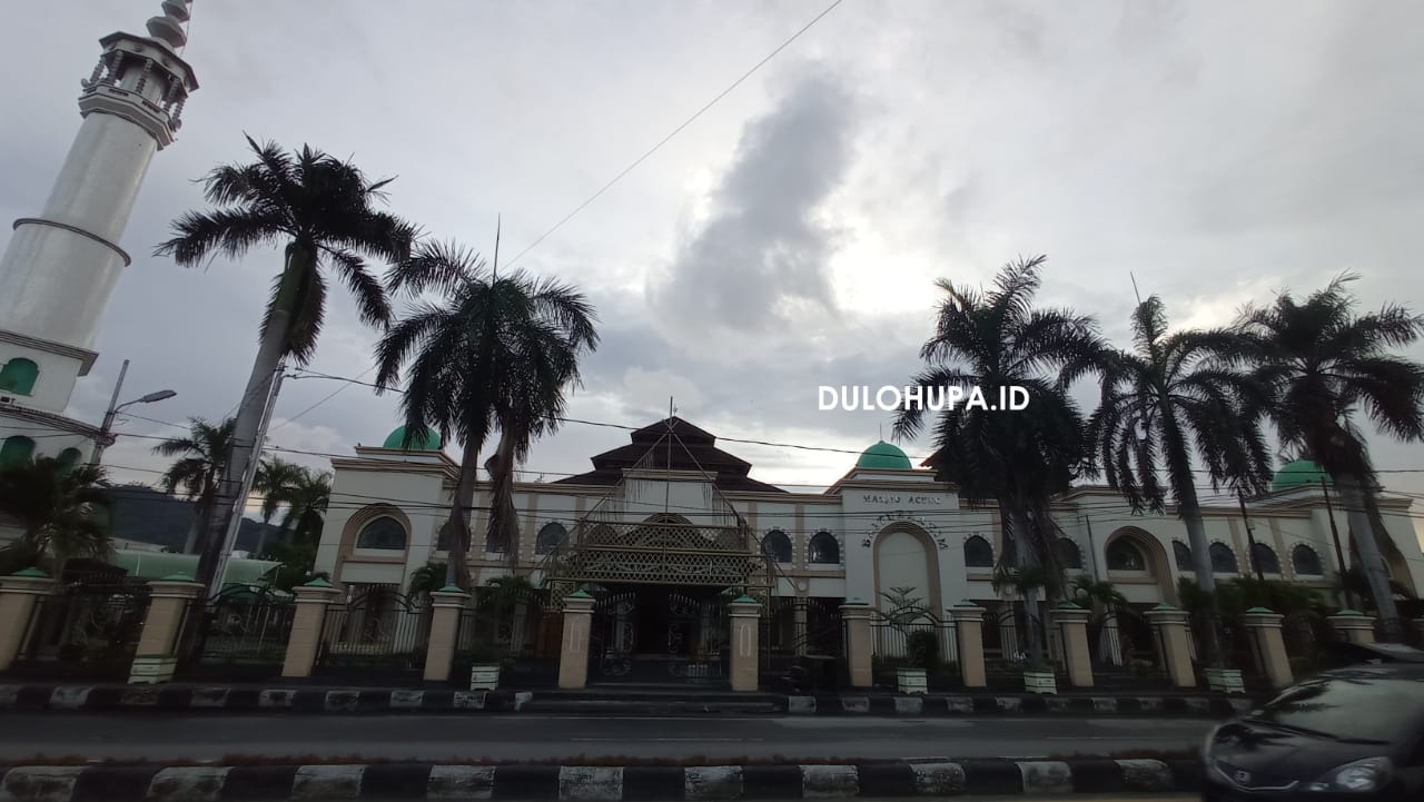 Mesjid Agung Baiturahim, Kota Gorontalo/Yunita Humola