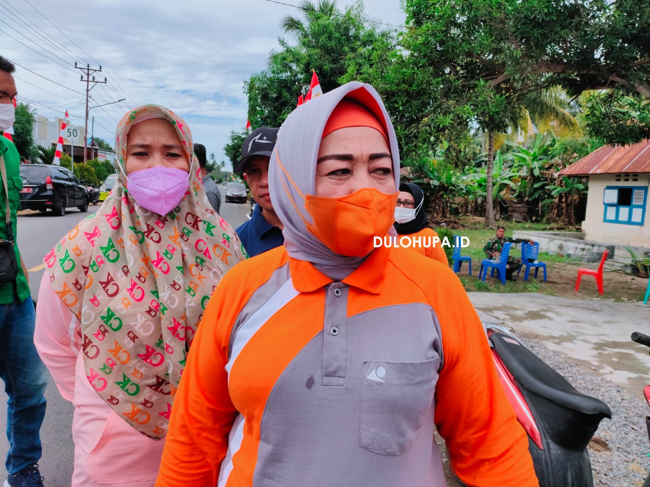 Wabup Suharsi Igirisa saat menghadiri kegiatan Sedekah Jum'at Berkah, Kecamatan Paguat/Hendrik Gani