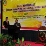Wagub Gorontalo H. Idris Rahim memberikan sambutan pada pembukaan Rakor Program Bidang Pemberdayaan Masyarakat dan Desa tingkat Provinsi Gorontalo di Hotel Grand Q, Kota Gorontalo, Senin (26/7/2021). (Foto : Haris)