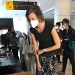 WNA asal Belanda Di Periksa Pihak Bandara Djallaludin/Humas Bandara