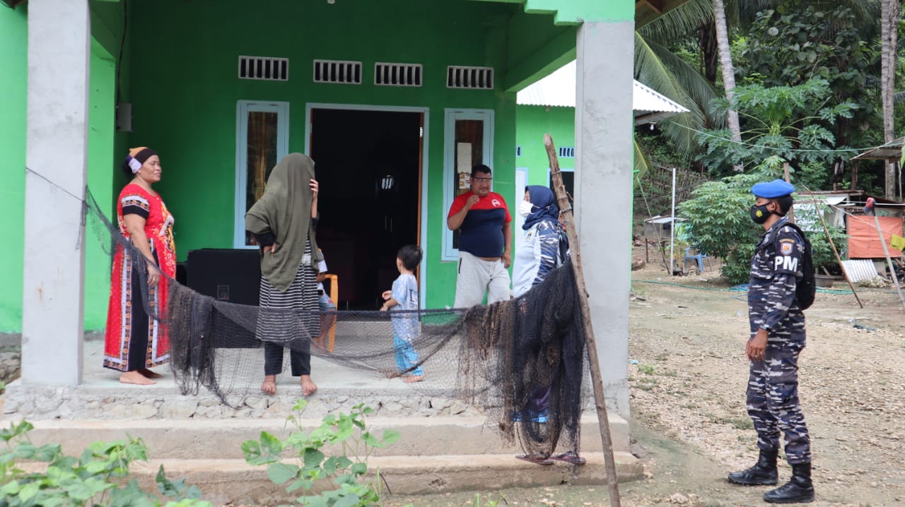 Door to Door, Strategi Personel TNI AL Gorontalo Sosialisasi Vaksinasi Covid-19