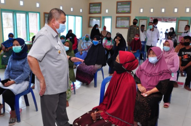 Kisah Wagub Gorontalo, Meniti Karir Dari PNS Golongan Satu