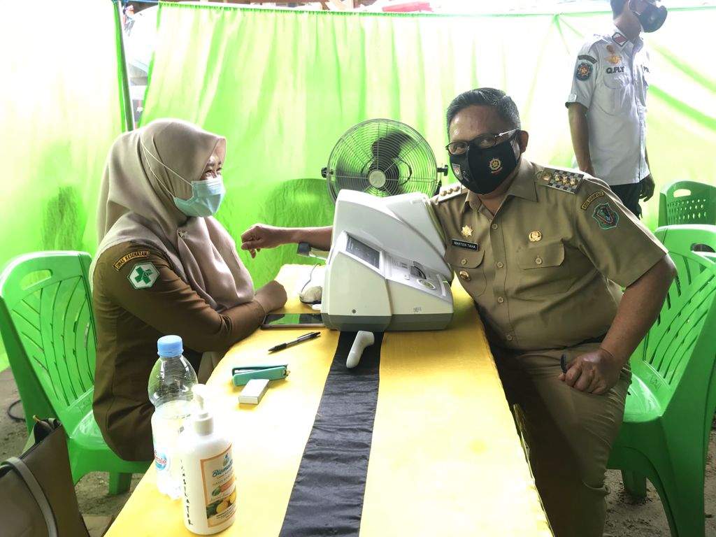 Marten Taha Optimis, Capaian Vaksinasi Akan Berpengaruh Terhadap Kasus Covid-19