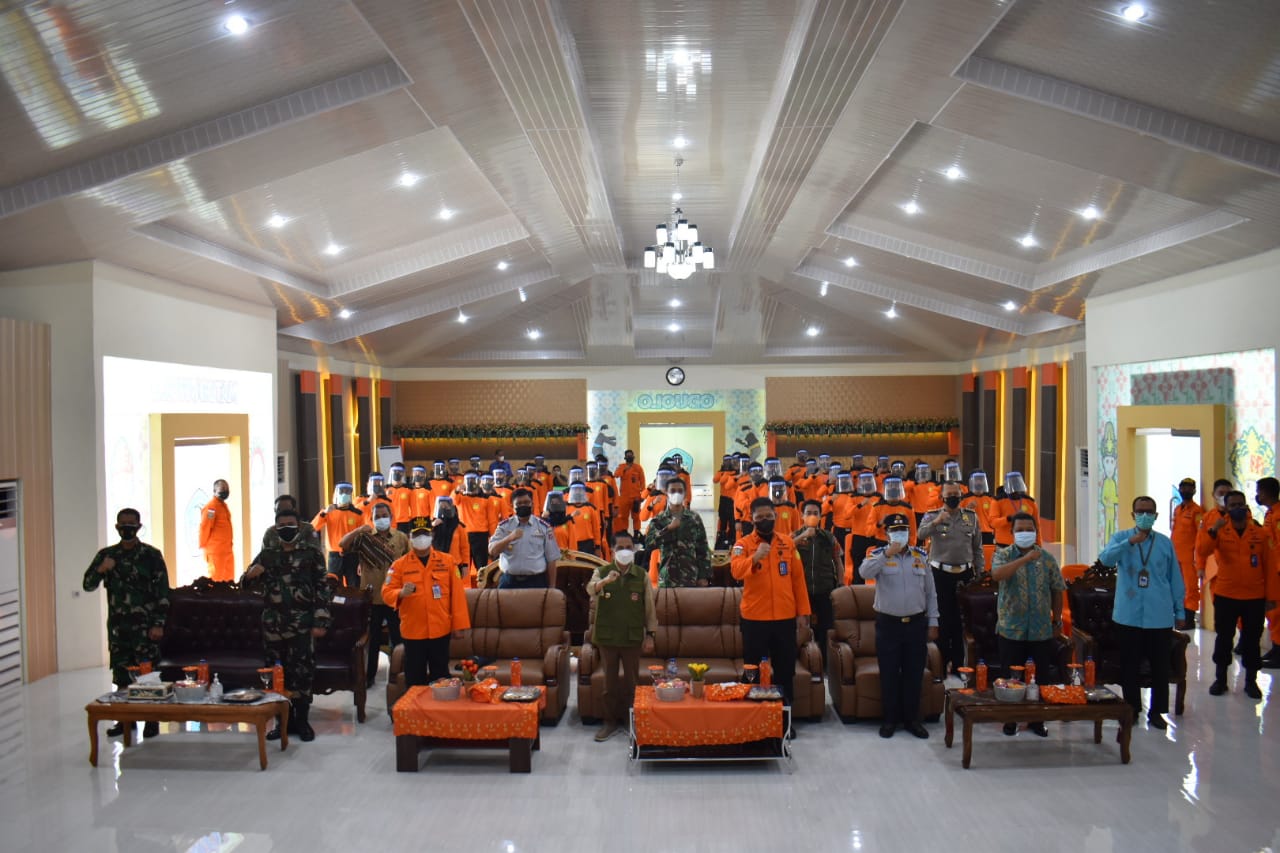 Basarnas Gorontalo Latih Puluhan Warga Tangani Kecelakaan Lalu Lintas