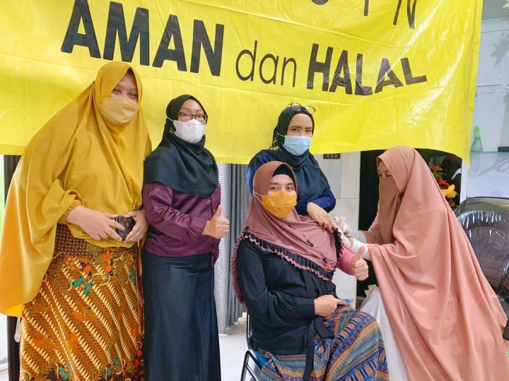 Nakes Dinas Kesehatan Provinsi Mulai Jalani Vaksinasi Moderna