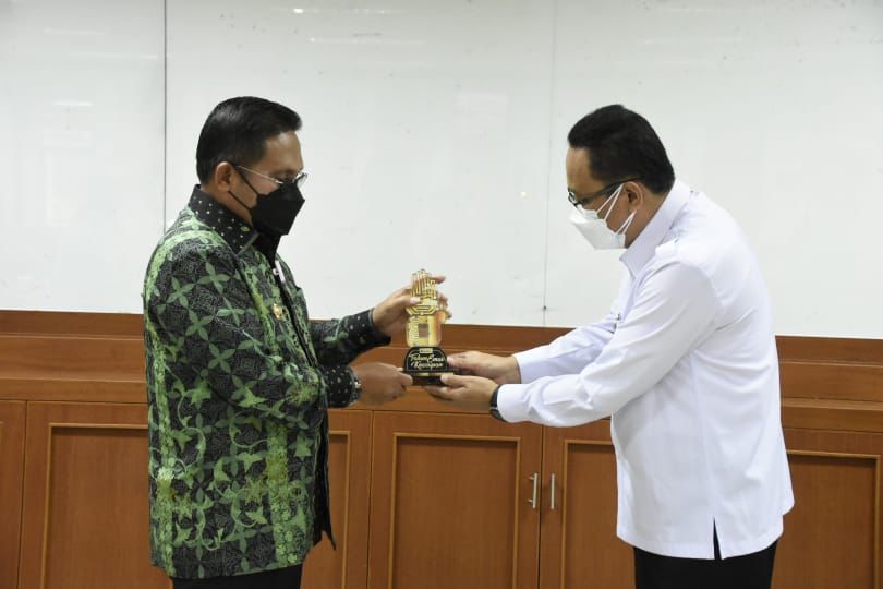 Marten Taha Utarakan Keinginannya Bangun Depot Arsip di Kota Gorontalo