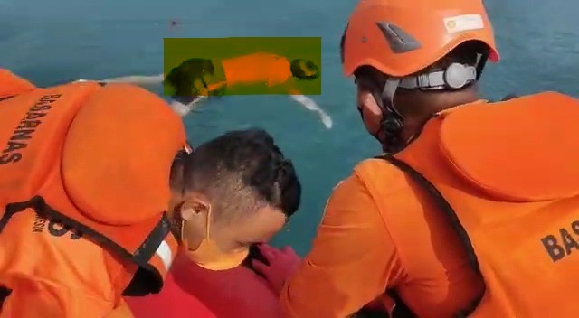 Tim Basarnas mengevakuasi bocah 10 tahun yang tenggelam/