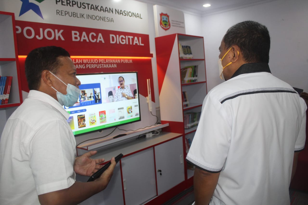Wabup Gorontalo Resmikan Pojok Baca untuk Tingkatkan Literasi Siswa