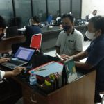 Satreskrim Polres Gorontalo saat melakukan pemeriksaan kepada terlapor Revin Pakaya/Satreskrim Polres Gorontalo