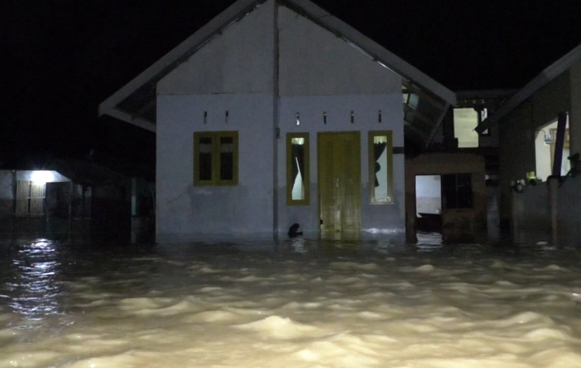 Sungai Meluap, Empat Desa di Kabupaten Bone Bolango Terendam Banjir