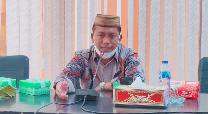 Layanan Publik Untuk Warga Kabupaten Pohuwato Dinilai Belum Maksimal