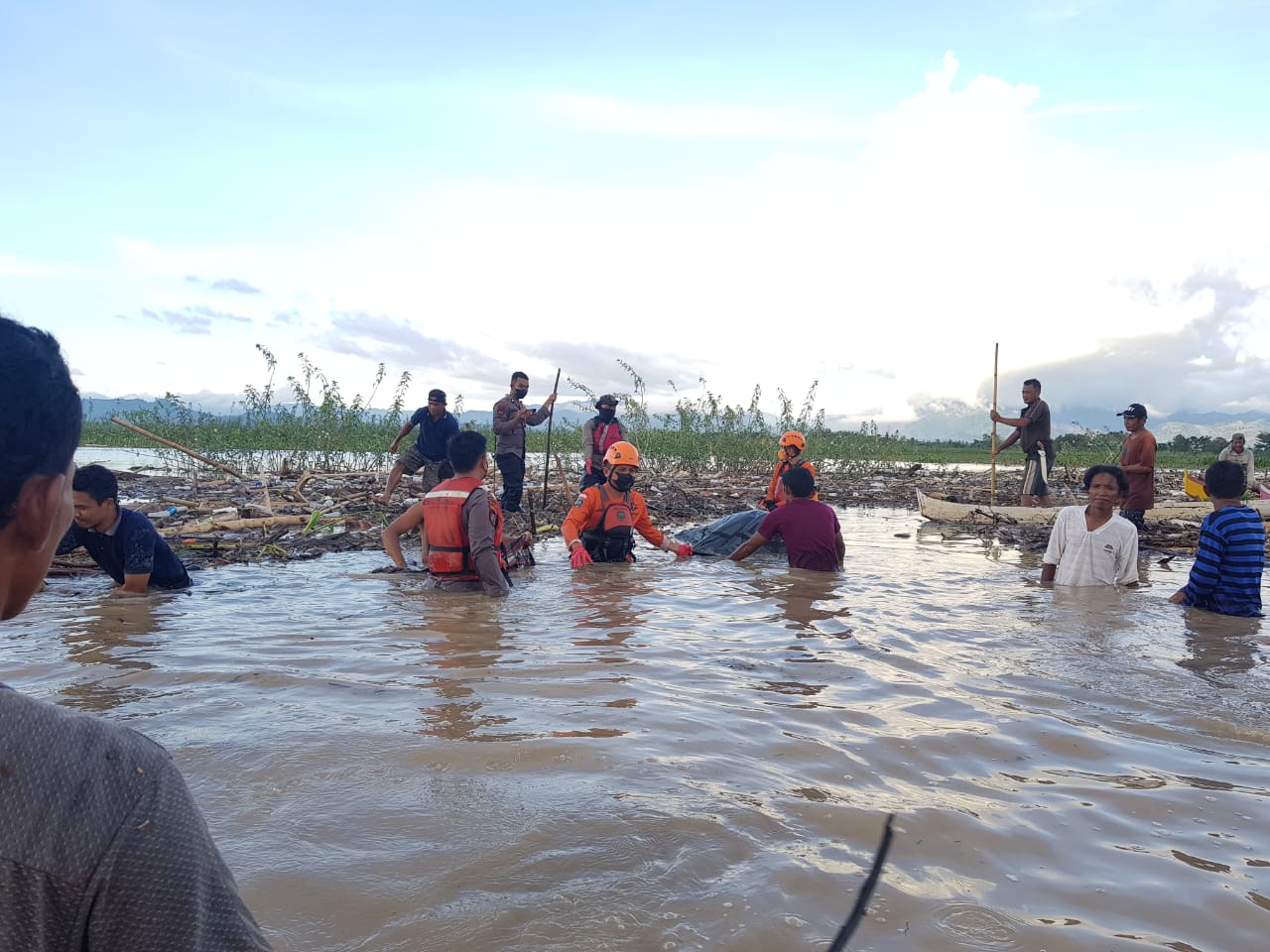 Jenazah Ibu Hamil yang Terbawa Banjir Ditemukan 8 Km dari TKP