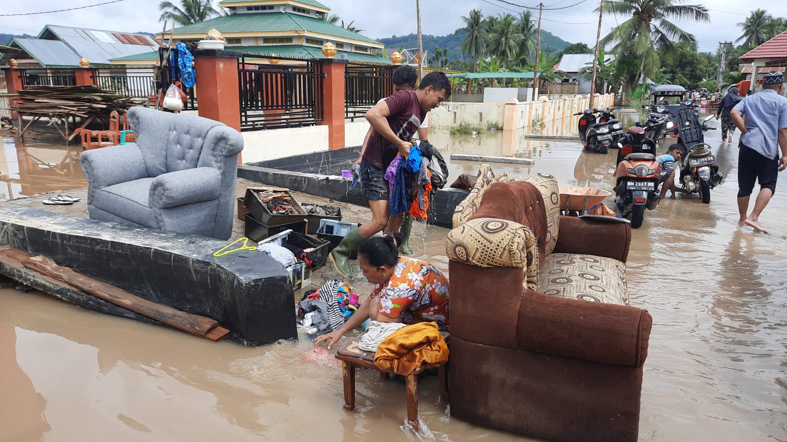 Tiga Sungai di Kabupaten Gorontalo ‘Mengamuk’, 8 Ribu Jiwa Jadi Korban