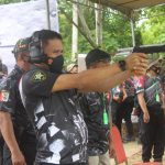 Kapolda Gorontalo, Irjen Pol Akhmad Wiyagus membuka kejuaraan menembak di lapangan tembak Sat Brimob, Jumat (5/11/2021).