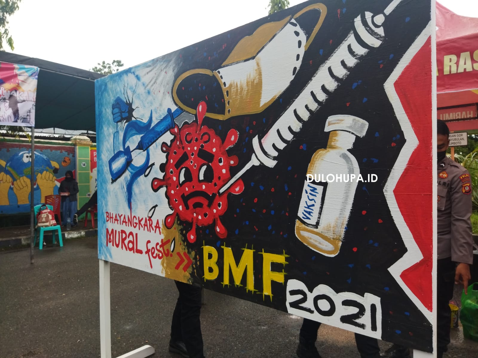 Mural di dinding Sport Center Limboto/Fandiyanto Pou