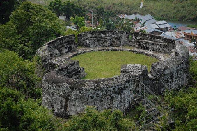 Benteng Otanaha