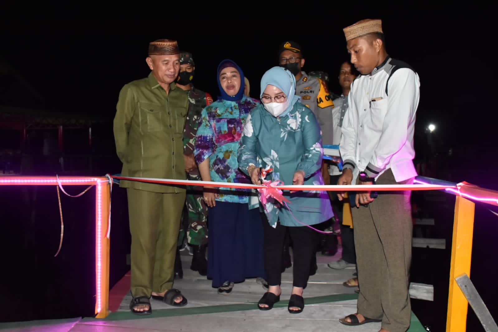 Pemkab Pohuwato Resmikan Destinasi Wisata Alo Cinta Torosiaje Pada Pelepasan Tahun