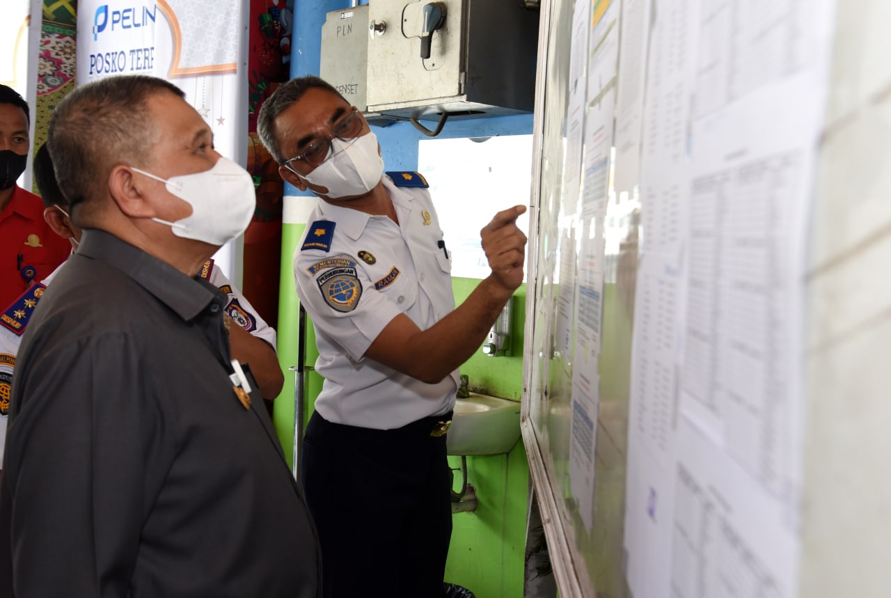 Wagub Gorontalo Pantau Layanan Mudik di Pelindo Gorontalo